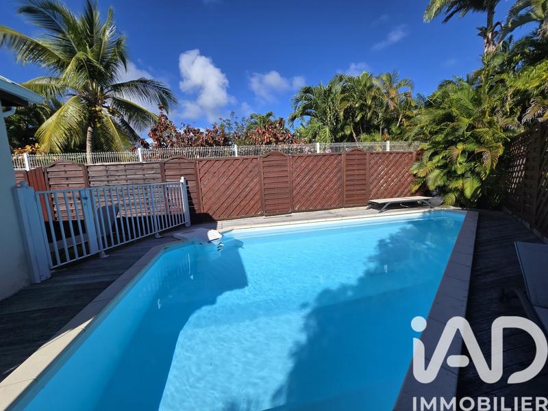 Maison - 138 m² - 6 pièces