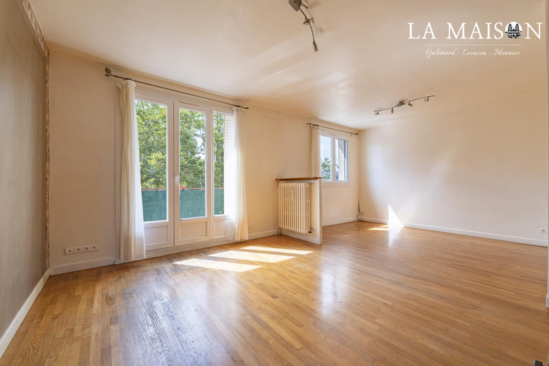 Appartement - 64 m² - 3 pièces