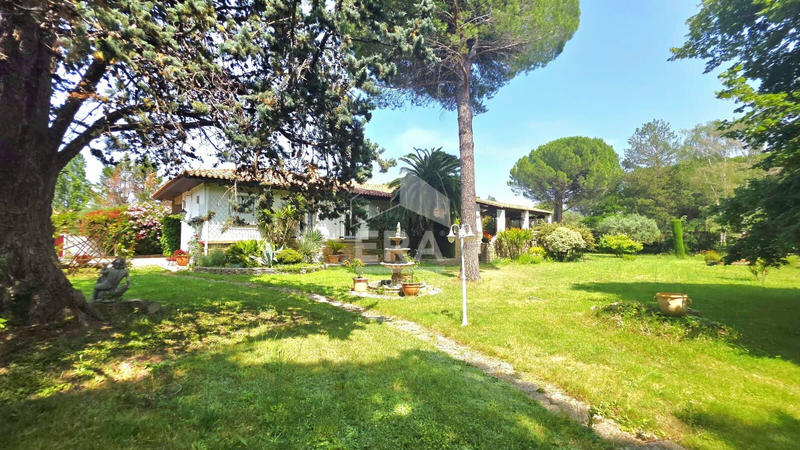 Maison - 150 m² - 4 pièces