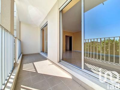 Appartement - 97 m² - 5 pièces