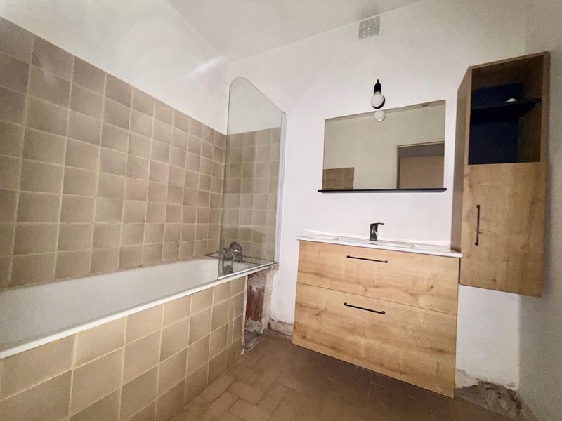 Appartement - 70 m² - 2 pièces