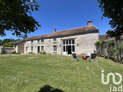 Maison - 201 m² - 5 pièces