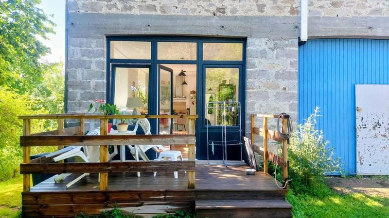 Maison - 168 m² - 9 pièces