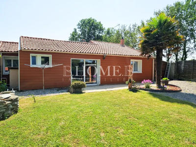 Maison - 110 m² - 6 pièces