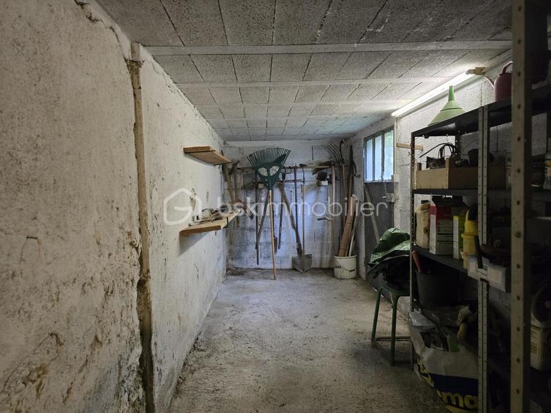 Immeuble - 254 m² - 13 pièces