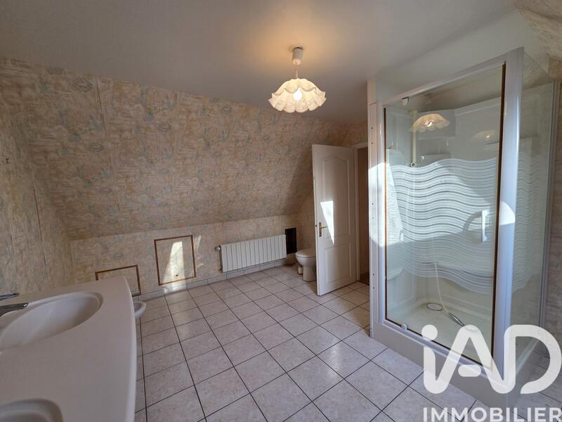 Maison - 123 m² - 5 pièces