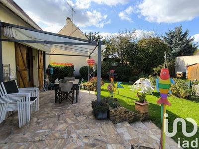 Maison - 142 m² - 7 pièces