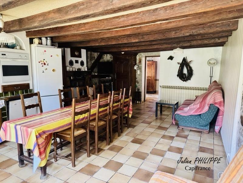 Maison - 101 m² - 6 pièces