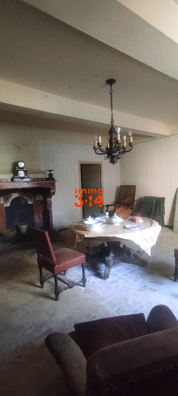 Maison ancienne - 500 m² - 15 pièces