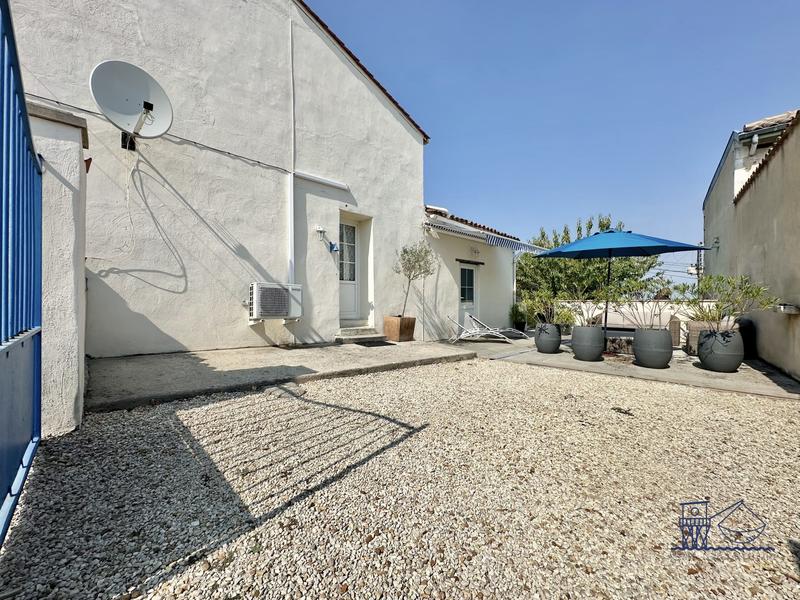 Maison ancienne - 93 m² - 3 pièces