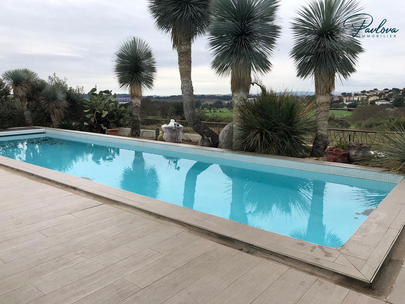 Maison contemporaine - 192 m² - 5 pièces