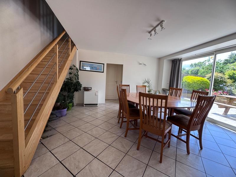 Maison - 126 m² - 6 pièces