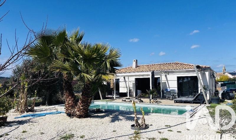 Maison - 110 m² - 4 pièces