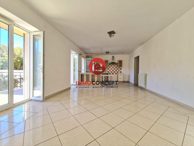 Appartement - 97 m² - 4 pièces