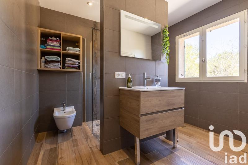 Maison - 165 m² - 7 pièces