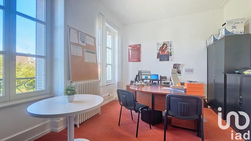 Château - 900 m² - 32 pièces