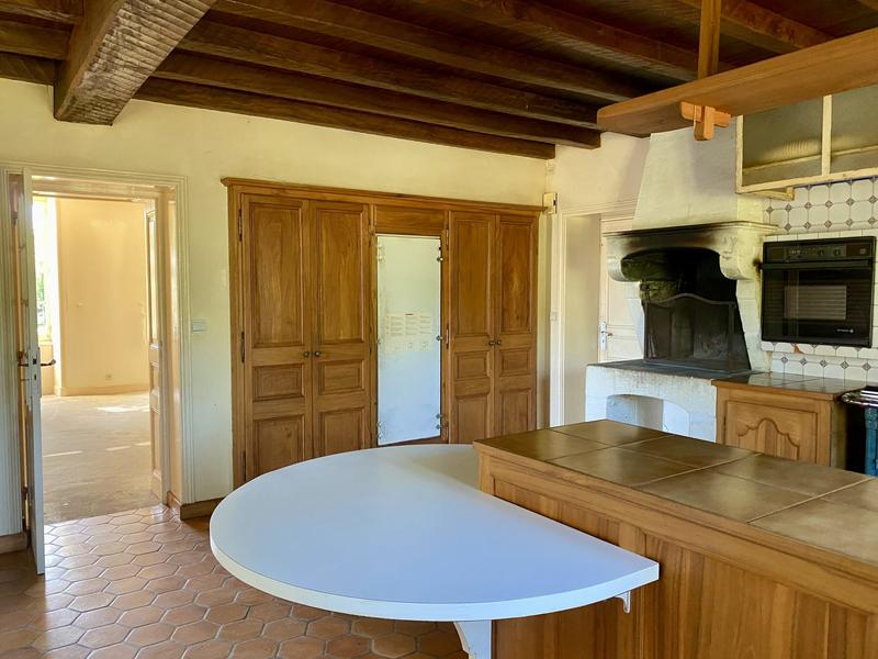 Château - 725 m² - 13 pièces