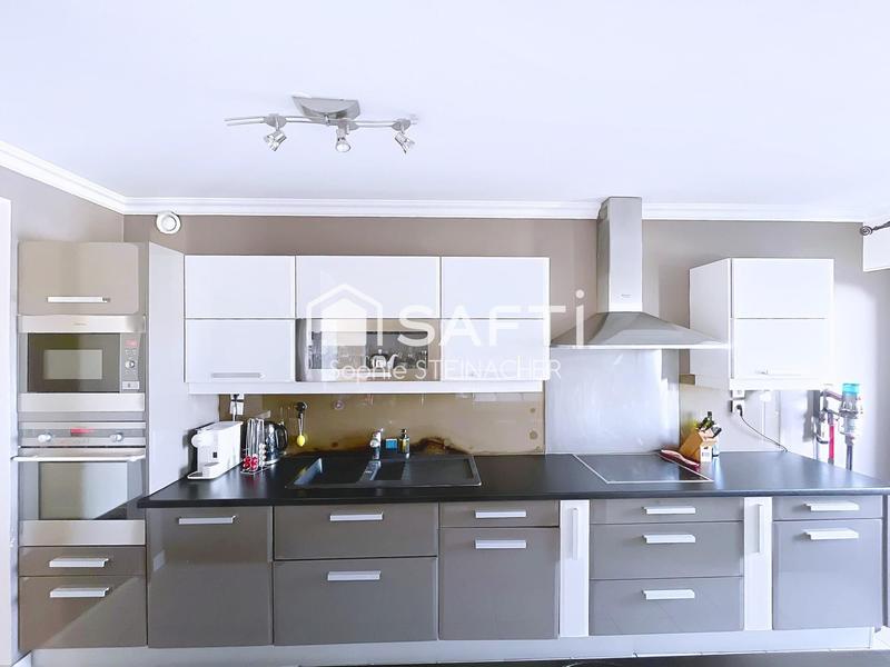 Appartement - 82 m² - 3 pièces