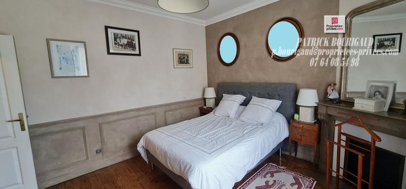 Maison - 111 m² - 7 pièces