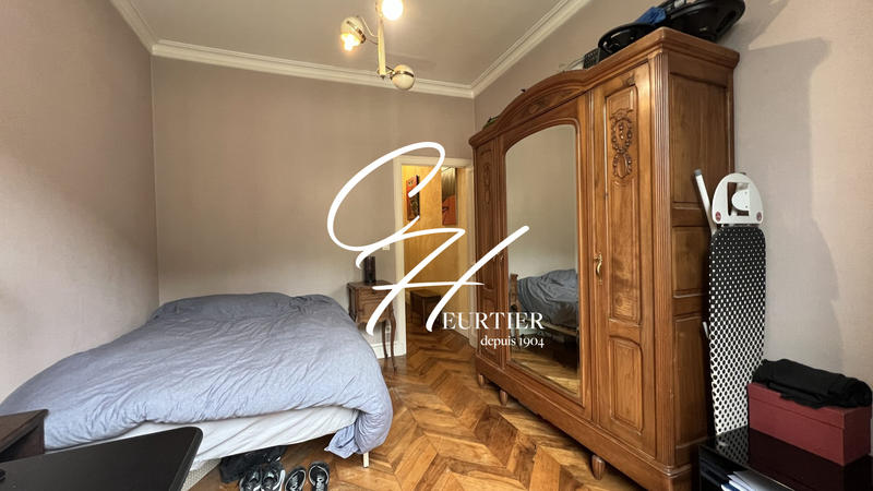 Appartement - 96 m² - 4 pièces