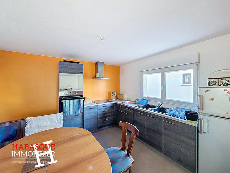 Maison - 132 m² - 9 pièces