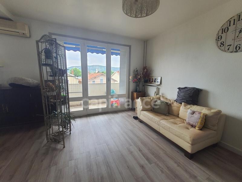 Appartement - 91 m² - 4 pièces