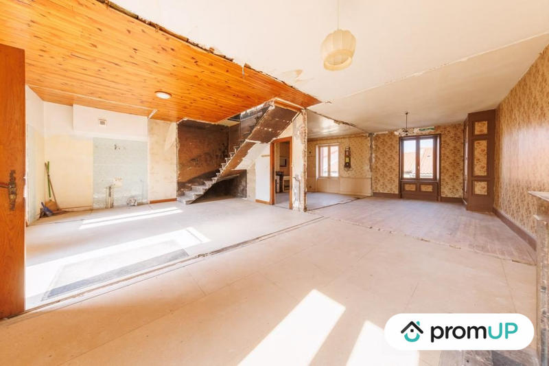 Maison ancienne - 180 m² - 8 pièces