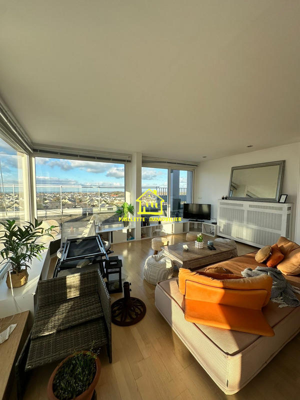 Appartement - 132 m² - 5 pièces