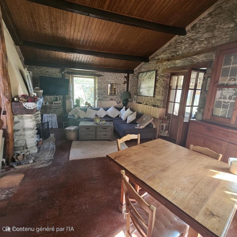 Maison de village - 137 m² - 6 pièces