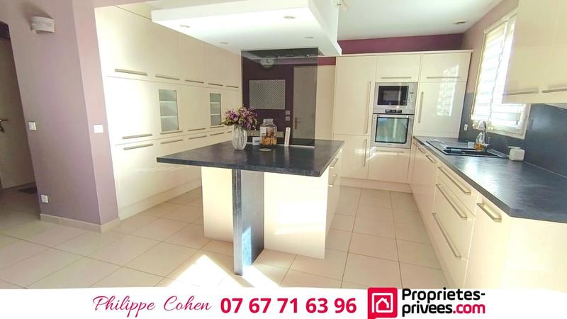 Maison - 128 m² - 6 pièces