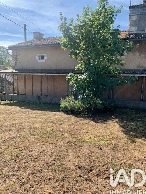 Maison - 220 m² - 6 pièces