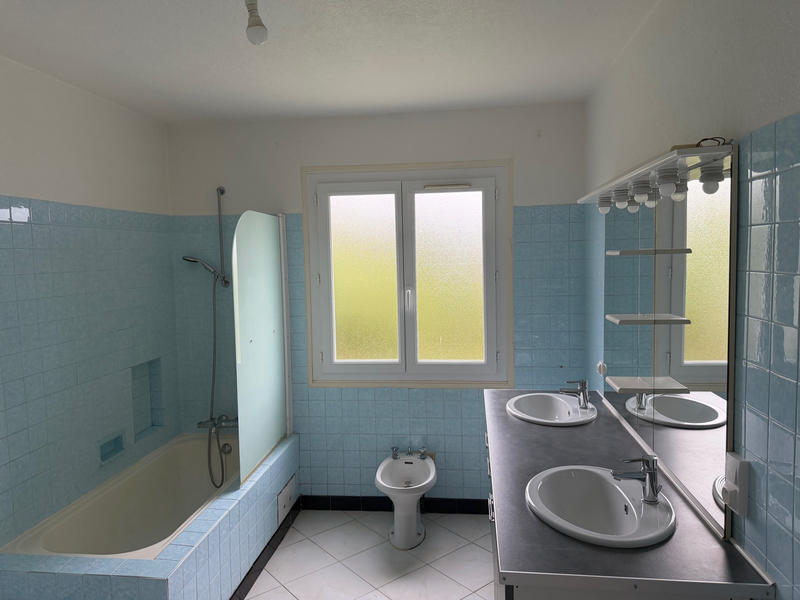 Maison - 120 m² - 5 pièces