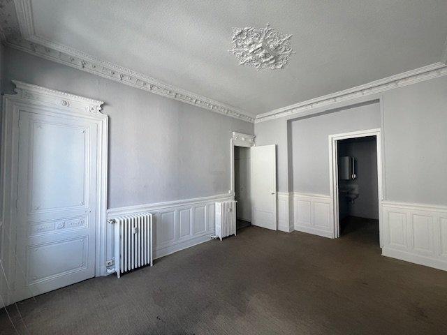 Appartement - 110 m² - 4 pièces