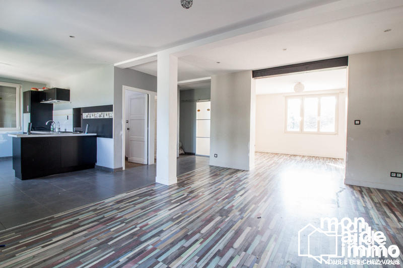 Maison - 160 m² - 5 pièces