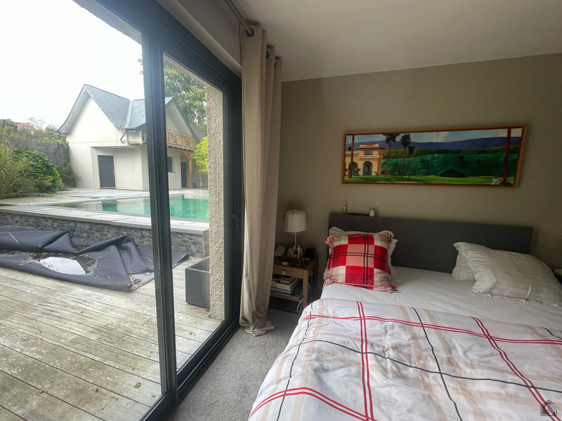 Maison contemporaine - 140 m² - 4 pièces