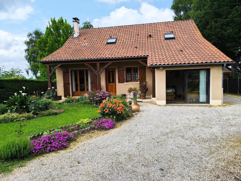 Maison - 143 m² - 6 pièces