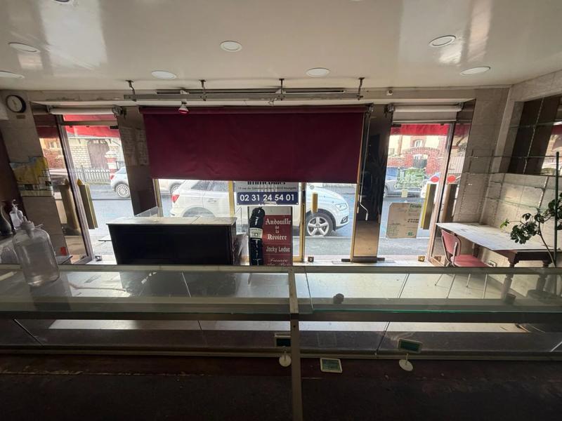 Propriété - 200 m² - 11 pièces