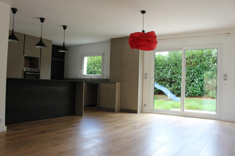 Maison - 135 m² - 6 pièces