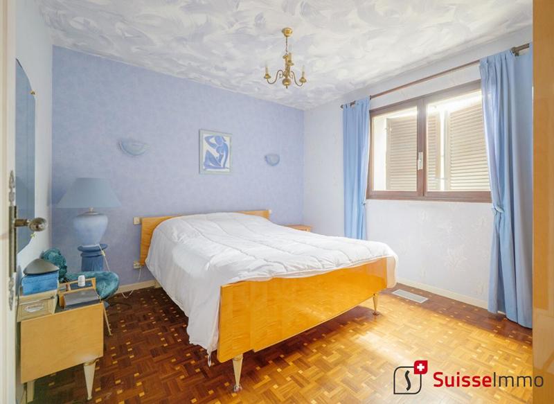 Maison - 190 m² - 8 pièces