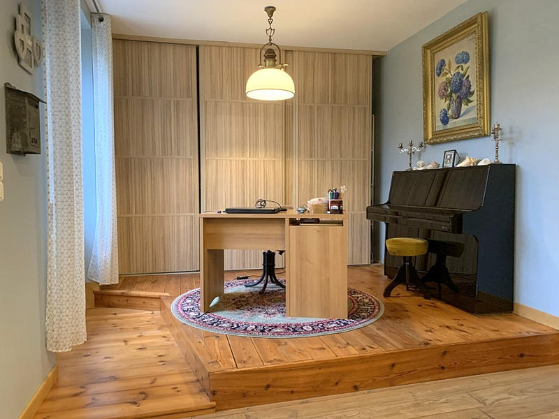 Maison - 135 m² - 8 pièces