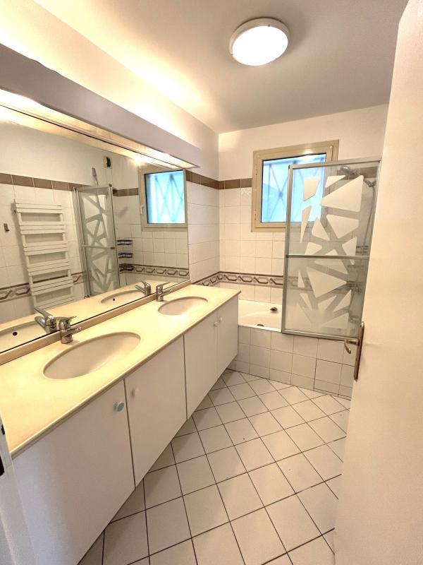 Appartement - 77 m² - 3 pièces