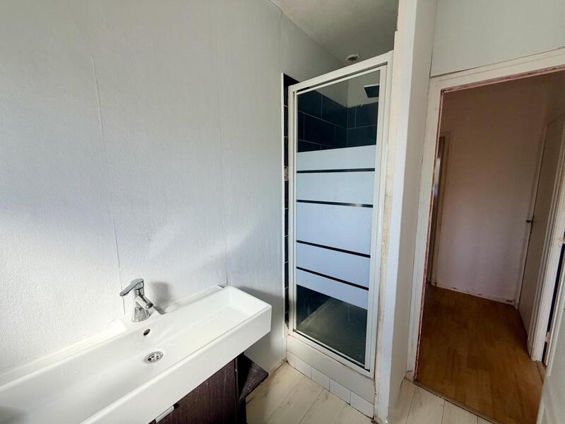 Maison - 94 m² - 5 pièces