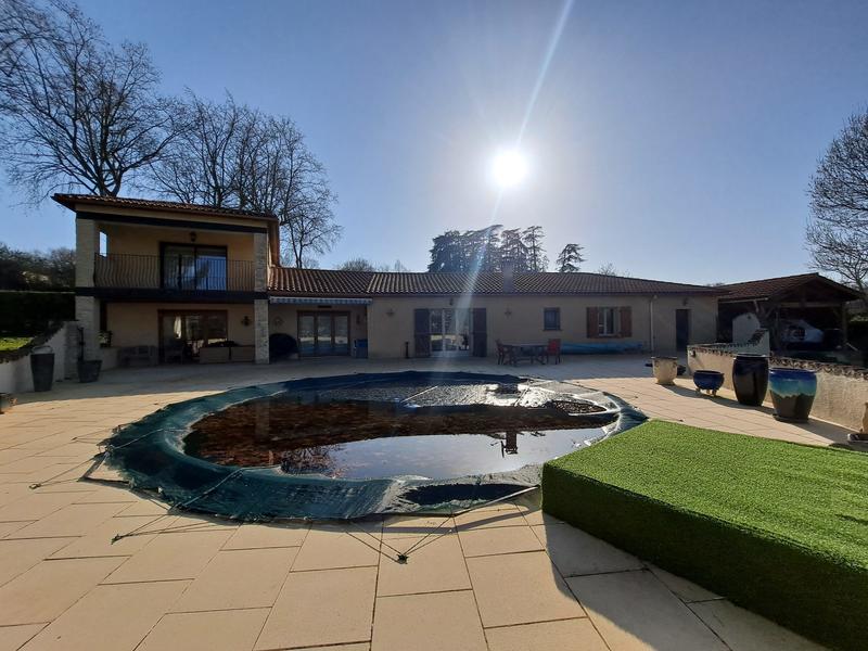 Maison - 173 m² - 6 pièces