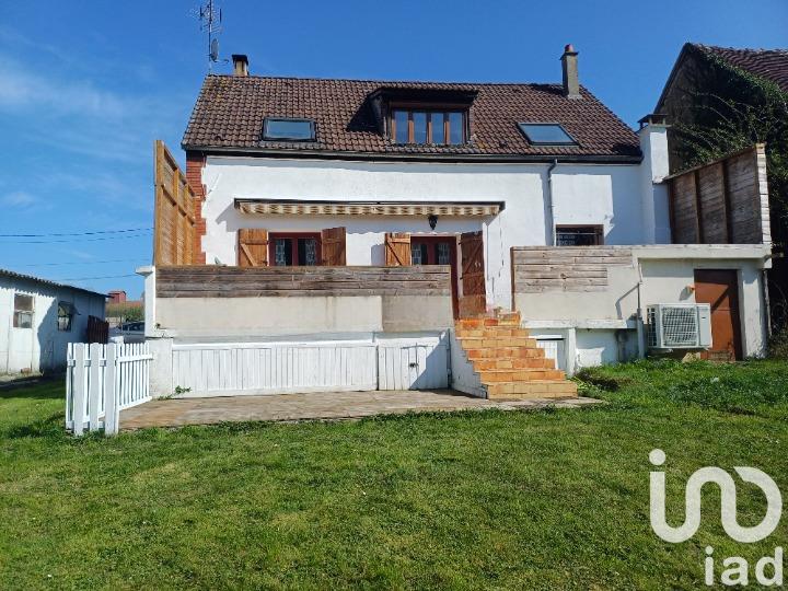 Maison - 105 m² - 5 pièces