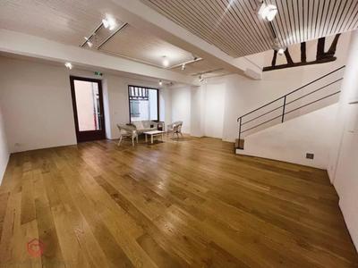 Maison de village - 110 m² - 3 pièces