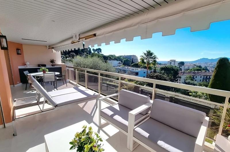 Appartement - 120 m² - 3 pièces