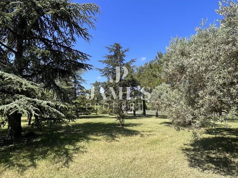 Maison - 165 m² - 6 pièces