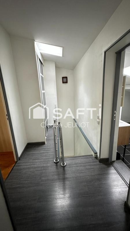 Maison - 186 m² - 6 pièces