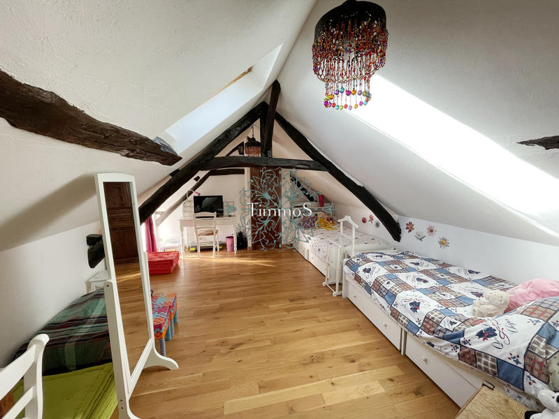 Maison - 84 m² - 5 pièces