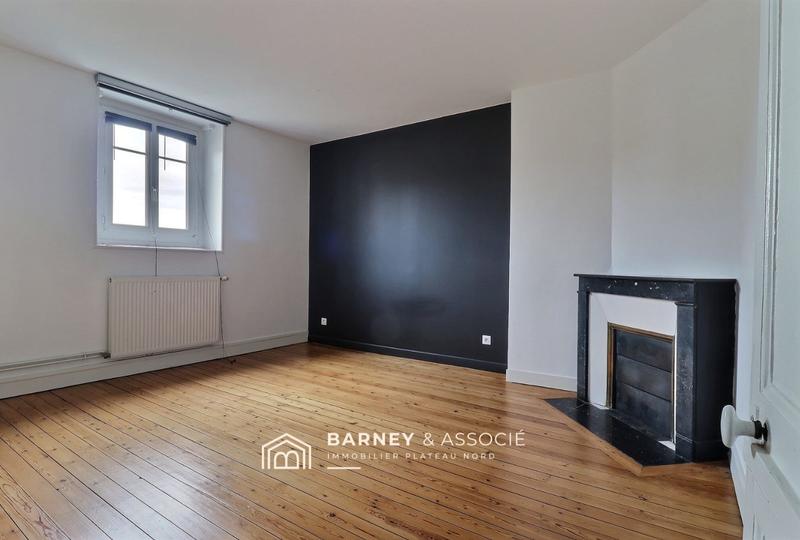 Maison ancienne - 184 m² - 8 pièces